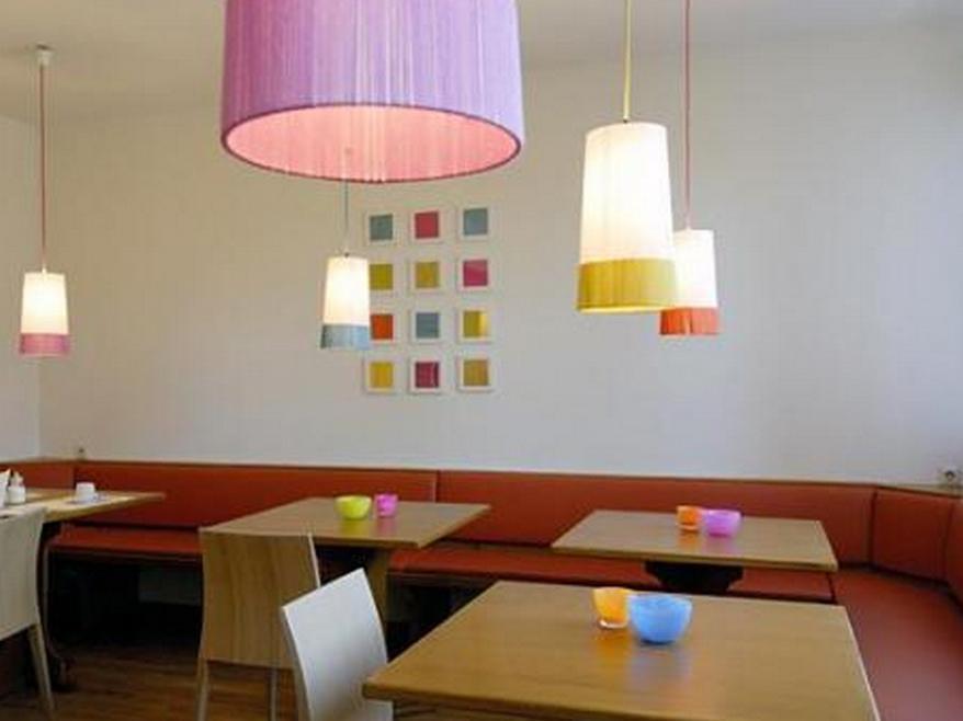 Business & Budget Hotel Tessin München Restaurant bilde